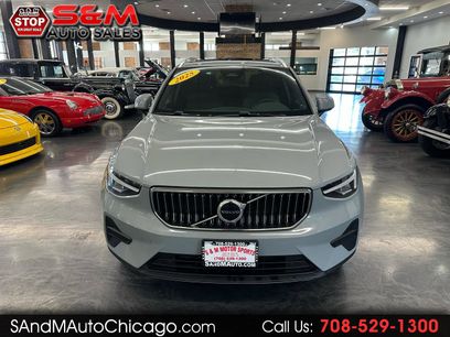 Used 2025 Volvo XC40 B5 Core