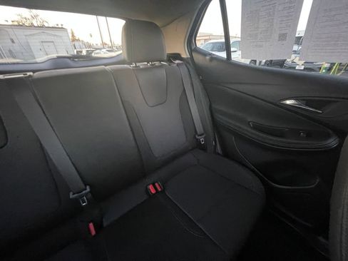 Used 2025 Buick Encore GX Preferred image 37