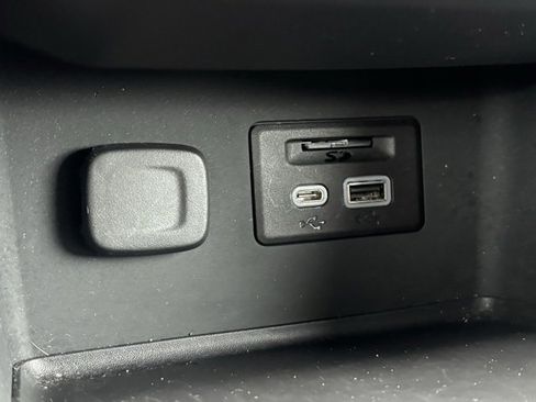 Certified 2023 GMC Acadia AT4 w/ Technology Package image 34