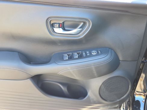 New 2026 Honda HR-V EX-L image 21