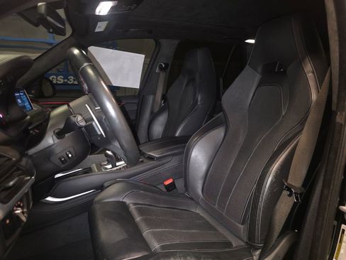 Used 2018 BMW X5 M w/ Executive Package AWD/4WD image 42