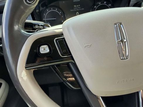 Certified 2020 Lincoln Corsair AWD w/ Equipment Group 101A image 27