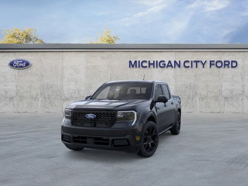 New 2026 Ford Maverick Lariat w/ Black Appearance Package AWD/4WD image 2