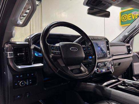 Used 2023 Ford F350 Lariat w/ Lariat Ultimate Package AWD/4WD image 10