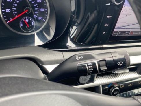 Used 2022 Kia K5 GT-Line image 21
