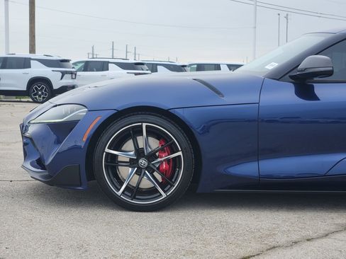 Used 2020 Toyota Supra Premium w/ Driver Assist Package RWD image 9