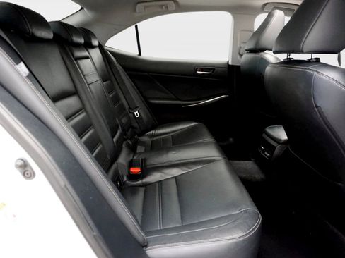Used 2014 Lexus IS 250 RWD image 22