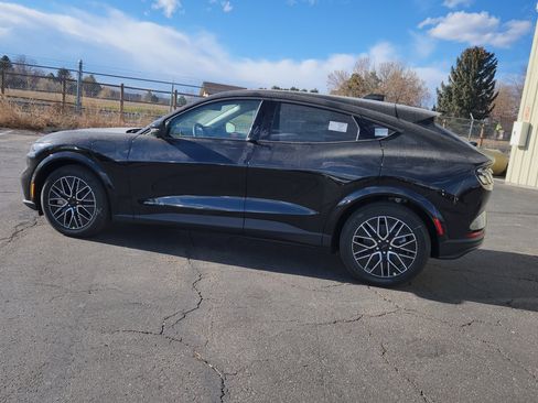 New 2025 Ford Mustang Mach-E Premium image 6