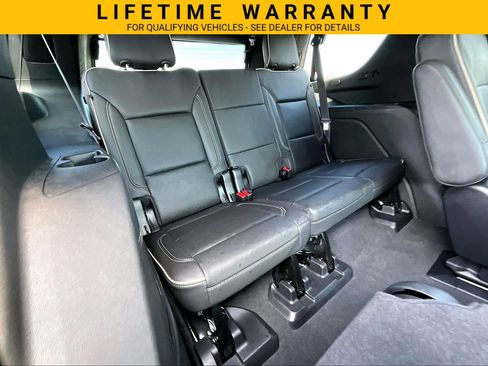 Used 2022 Chevrolet Tahoe Premier AWD/4WD image 30