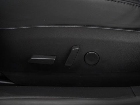 Used 2018 Tesla Model 3 Long Range image 25