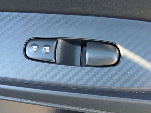 Used 2024 Nissan Sentra SV FWD image 35