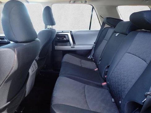 Used 2012 Toyota 4Runner Trail AWD/4WD image 9