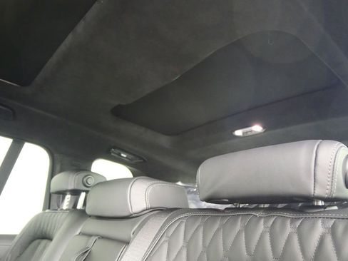 Used 2026 BMW X7 M60i image 17