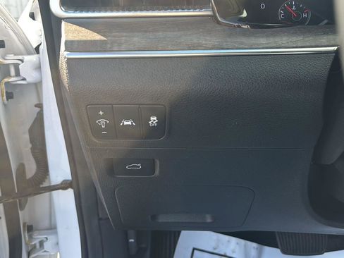 Used 2023 Kia K5 EX image 11