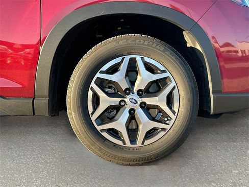 Used 2021 Subaru Forester Premium image 29