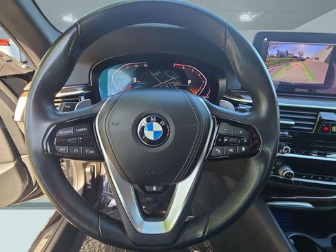 Used 2022 BMW 530i xDrive w/ Premium Package AWD/4WD image 18