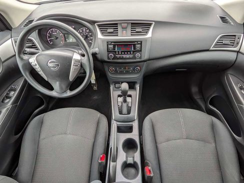 Used 2017 Nissan Sentra S FWD image 20