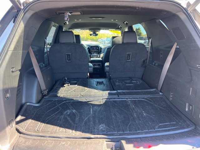 Used 2023 Chevrolet Traverse RS w/ LPO, Floor Liner Package AWD/4WD image 15
