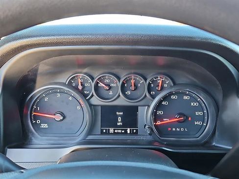 Used 2024 GMC Sierra 2500 Pro w/ Convenience Package image 14