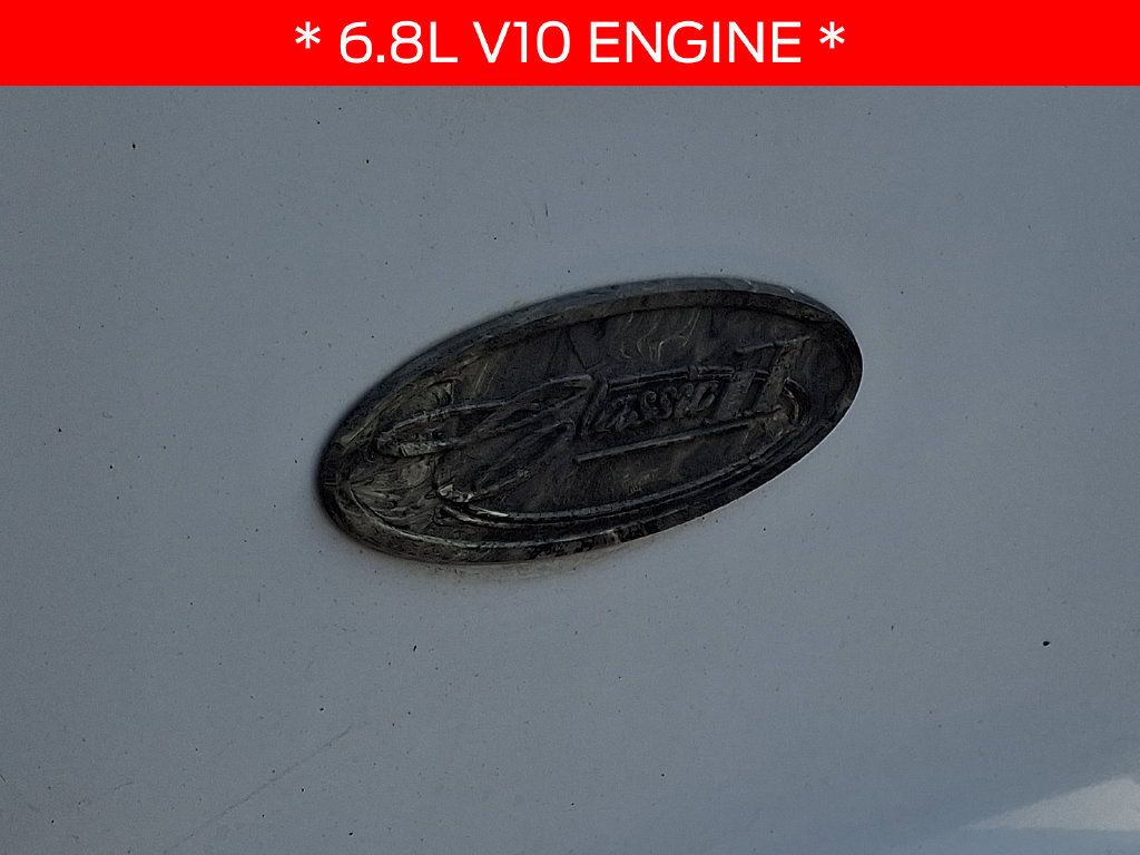 Used 2017 Ford F450 XL w/ Power Equipment Group AWD/4WD image 29