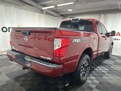 Used 2017 Nissan Titan PRO-4X w/ Pro-4x Convenience Package image 5
