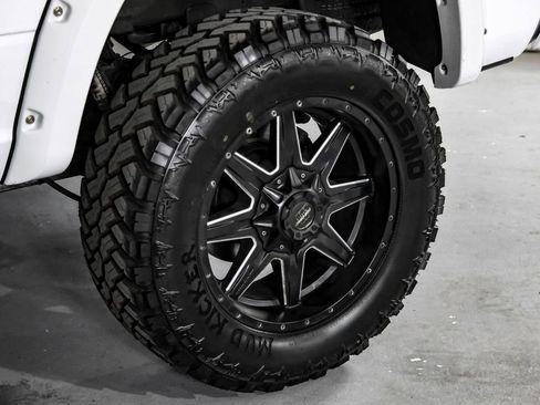 Used 2017 RAM 2500 SLT image 57