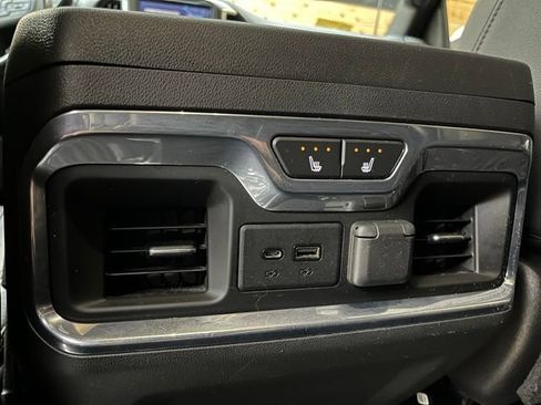 Used 2021 GMC Sierra 1500 AT4 w/ AT4 Preferred Package AWD/4WD image 40