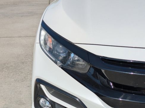 Used 2020 Honda Civic EX image 7