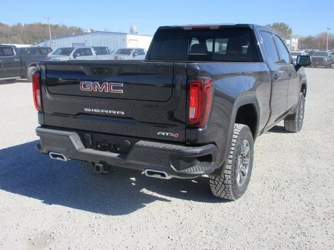 New 2026 GMC Sierra 1500 AT4 image 5