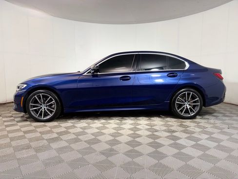 Used 2020 BMW 330i xDrive Sedan w/ Convenience Package AWD/4WD image 3