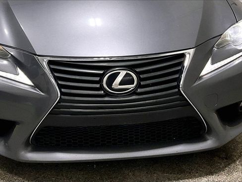 Used 2014 Lexus IS 250 AWD image 32