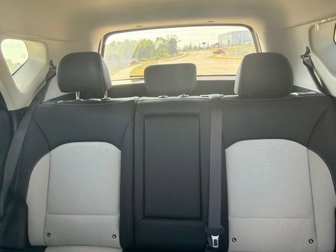 Certified 2024 Kia Soul GT-Line FWD image 18