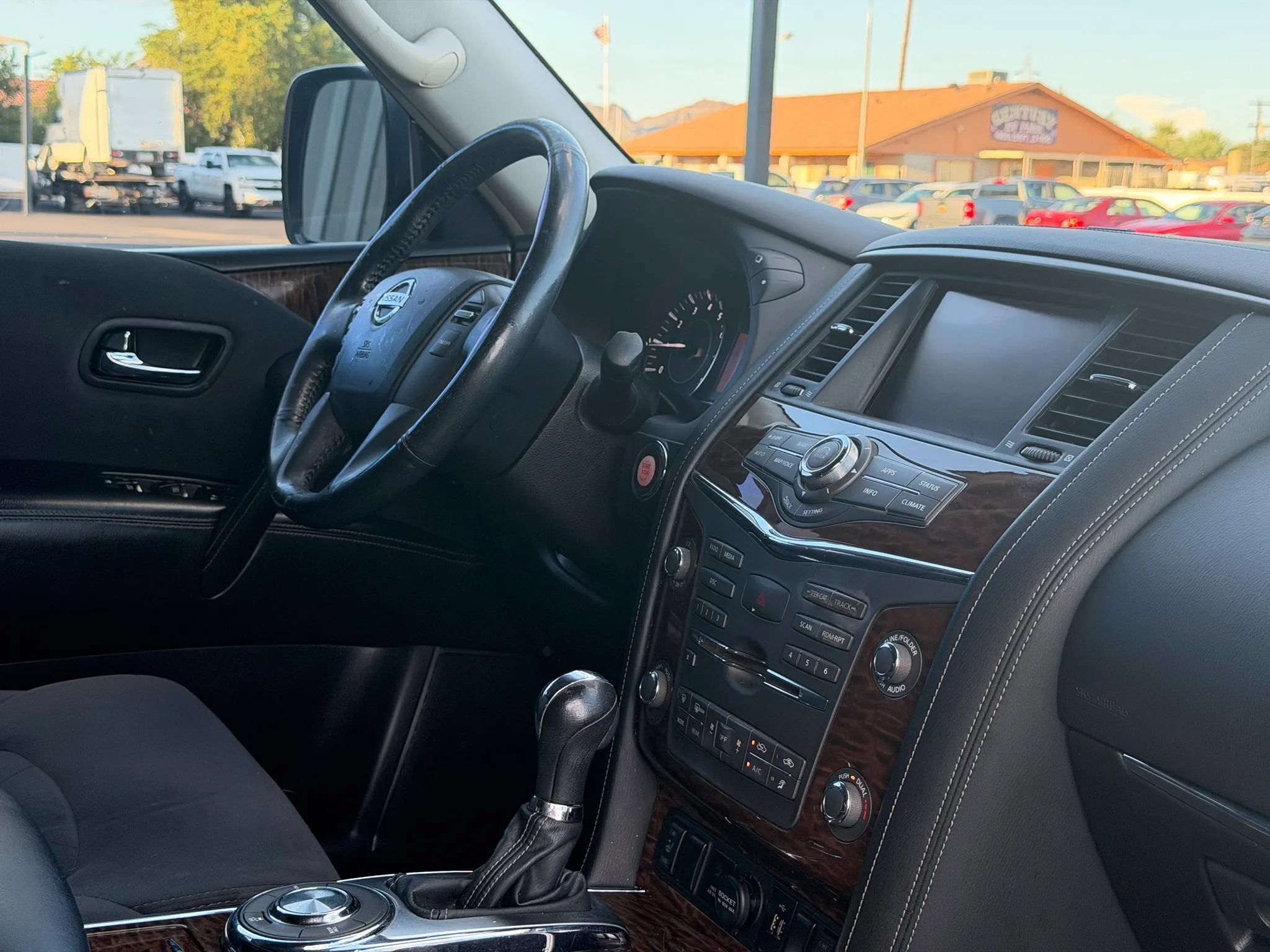 Used 2018 Nissan Armada SV w/ Driver Package RWD image 27