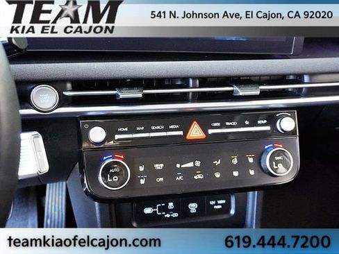 Used 2025 Hyundai Tucson Limited AWD/4WD image 30