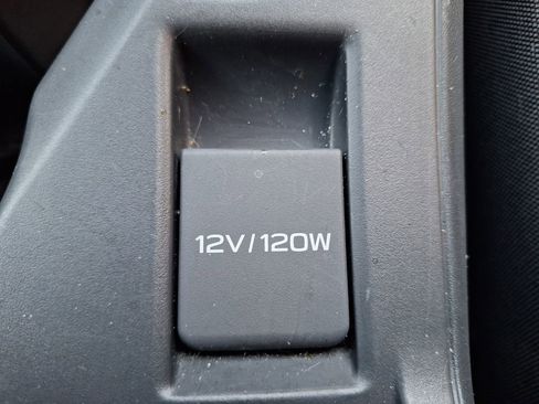 Used 2024 Subaru Crosstrek 2.0i Premium image 20