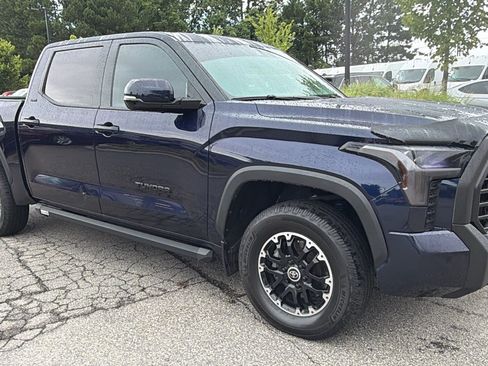 Used 2022 Toyota Tundra SR5 w/ TRD Off-Road Premium Package AWD/4WD image 5
