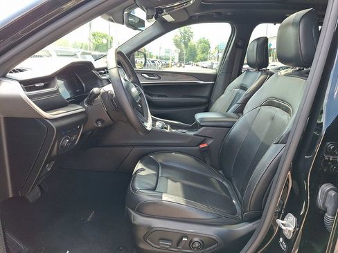 Used 2024 Jeep Grand Cherokee Limited 4xe AWD/4WD image 14