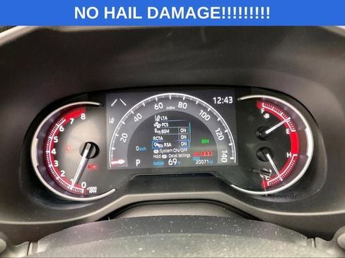 Used 2024 Toyota RAV4 XLE AWD/4WD image 24
