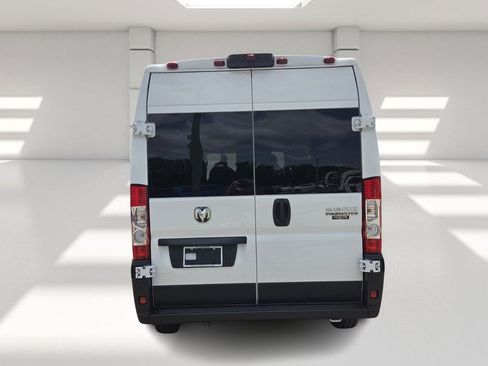 New 2026 RAM ProMaster 2500 w/ Convenience Group FWD image 4