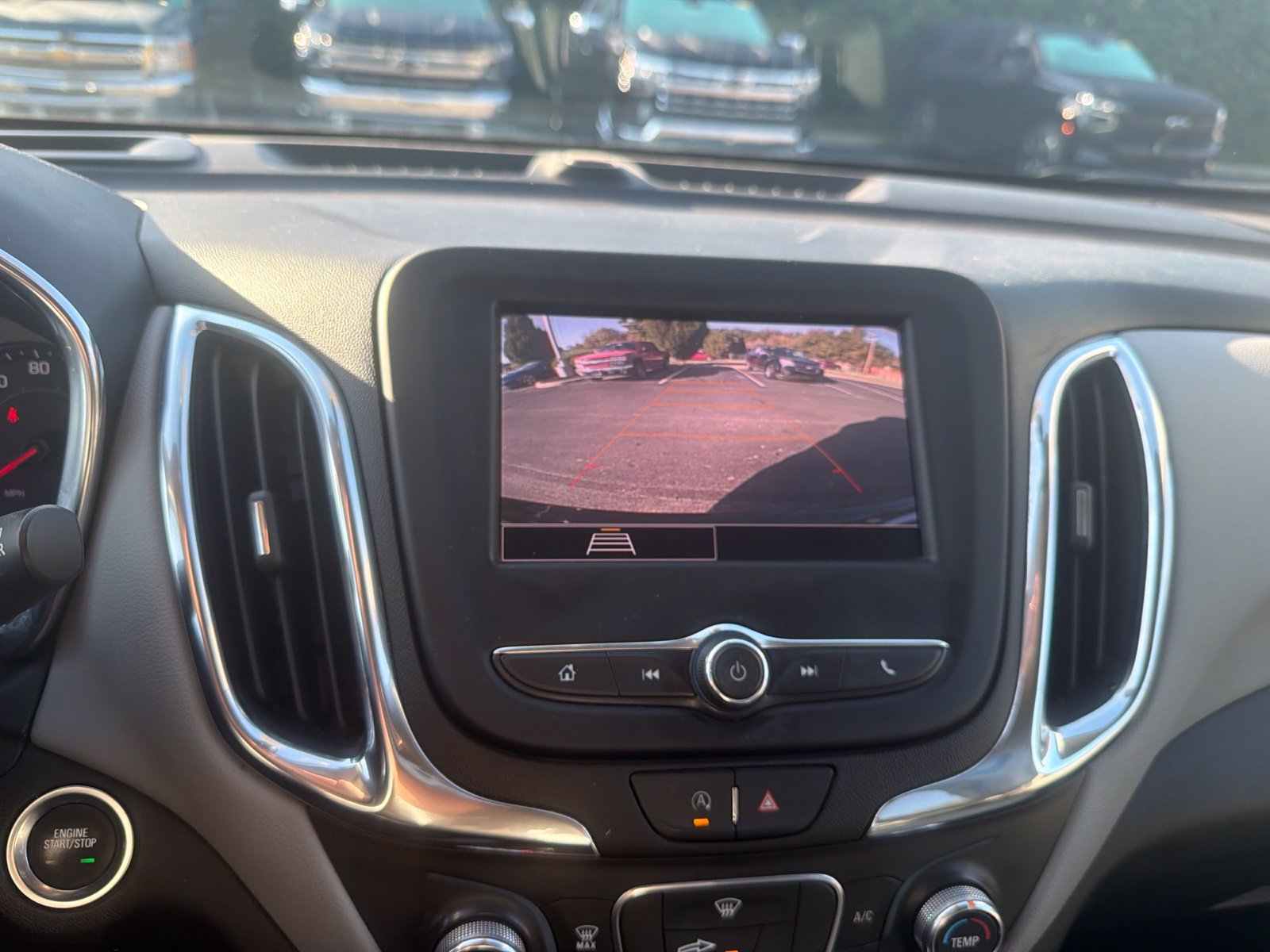 Certified 2022 Chevrolet Equinox LS w/ LS Convenience Package FWD image 17