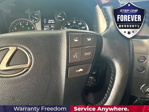 Used 2013 Lexus LX 570 4WD w/ Luxury Pkg w/Pre-crash image 21