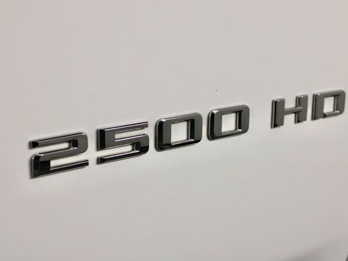 Used 2023 Chevrolet Silverado 2500 LT AWD/4WD image 13