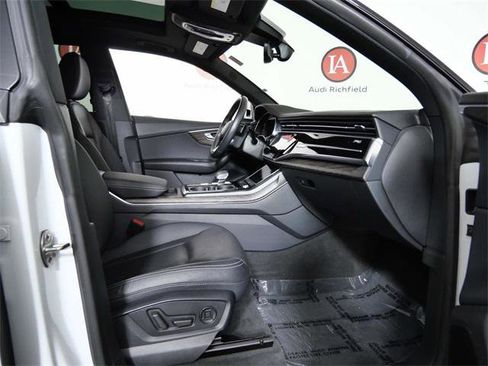 Used 2021 Audi Q8 Premium Plus w/ Premium Plus Package image 12