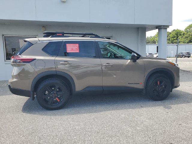 Certified 2026 Nissan Rogue SV AWD/4WD image 6