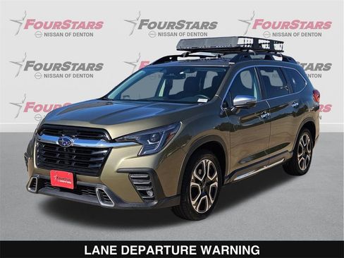 Used 2023 Subaru Ascent Touring image 9