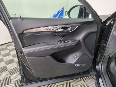 Used 2021 Buick Envision Avenir w/ Technology Package II AWD/4WD image 13