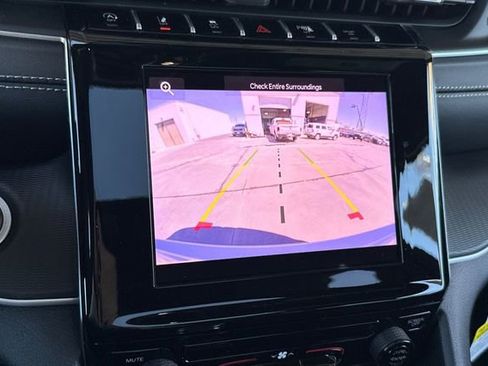 New 2025 Jeep Grand Cherokee Laredo X RWD image 3