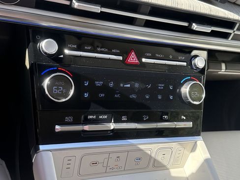 New 2025 Hyundai Santa Fe Calligraphy image 21