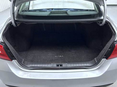 Used 2017 Nissan Altima 2.5 SV FWD image 21