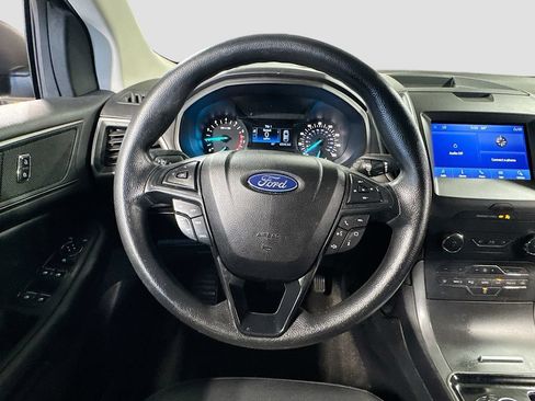 Used 2020 Ford Edge SE FWD image 13